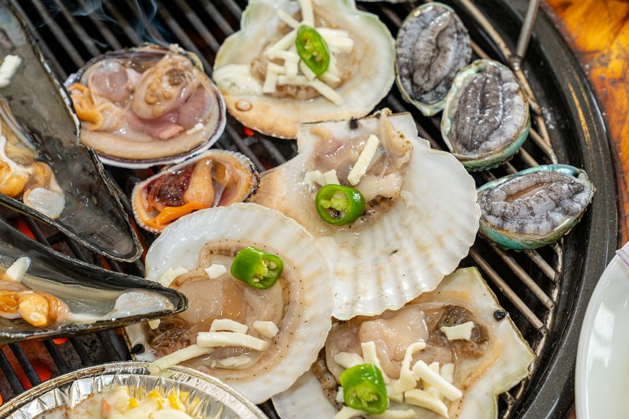 Parev sashimi grilled clams restaurant