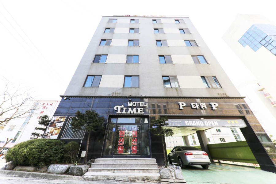 Time Motel