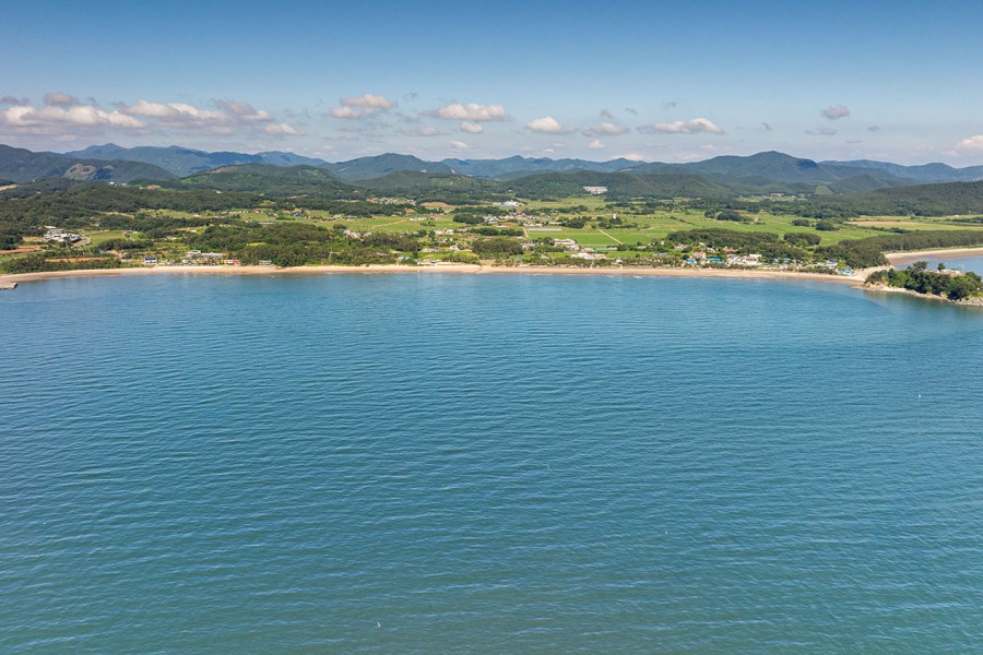 Doksan (Holmo) Beach