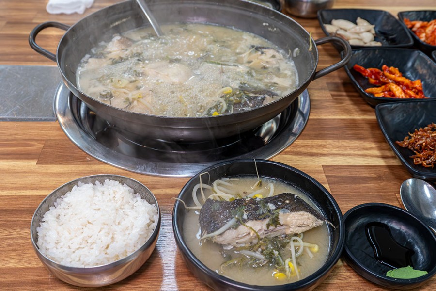 통큰해물뚝배기&삼합